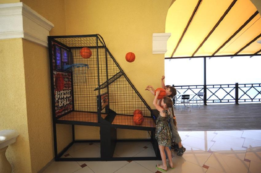 Hotel Lazurniy Bereg Gagry Zewnętrze zdjęcie