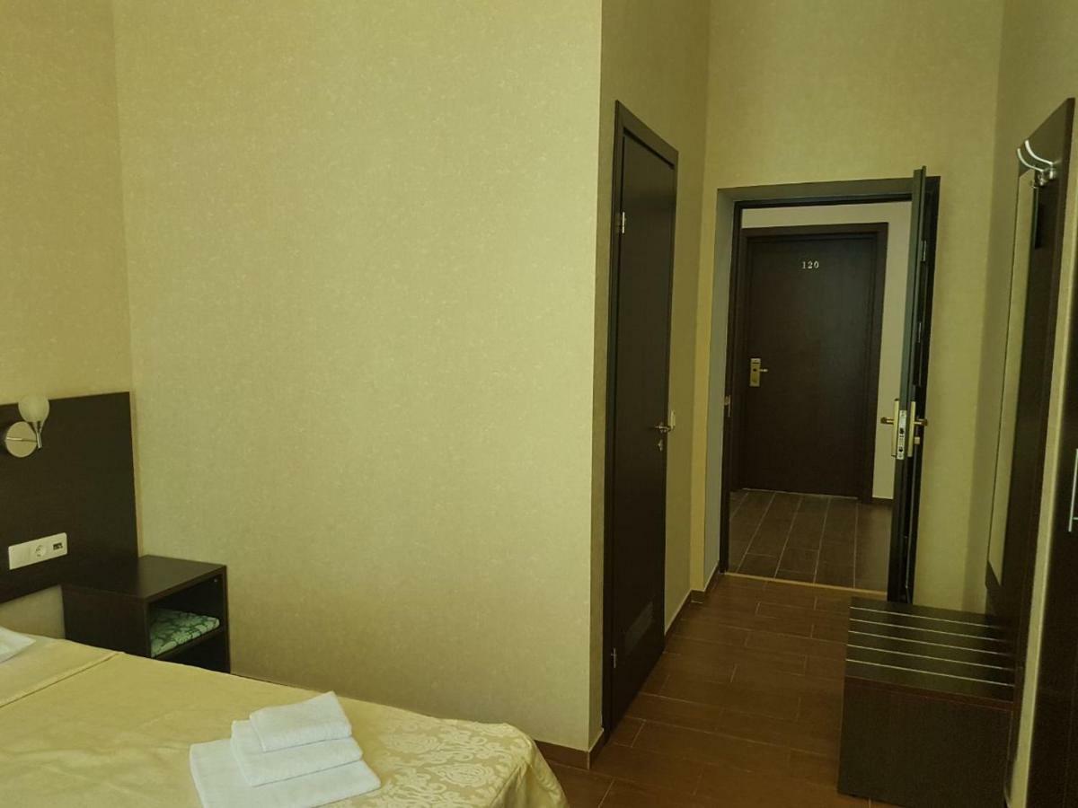 Hotel Lazurniy Bereg Gagry Zewnętrze zdjęcie