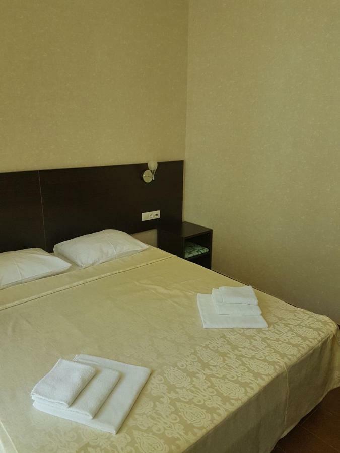 Hotel Lazurniy Bereg Gagry Zewnętrze zdjęcie