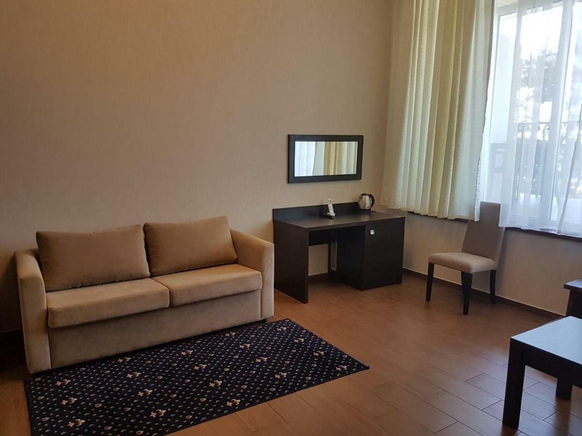 Hotel Lazurniy Bereg Gagry Zewnętrze zdjęcie